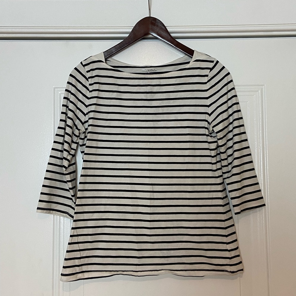 Striped 3/4 sleeve top